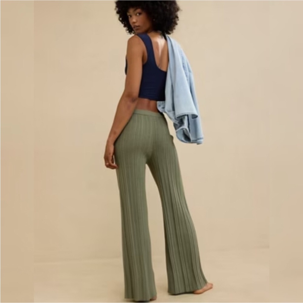 Aerie ribbed wide-leg pants in sage green Size S/P EUC - Picture 4 of 10